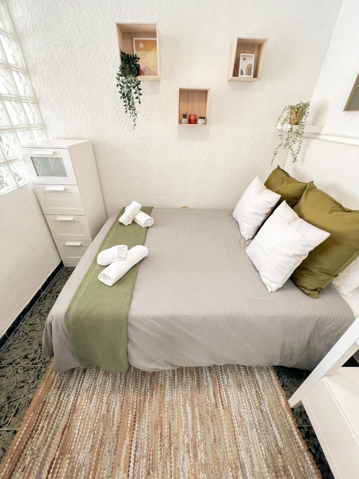 Ferienwohnung Cozy And Bright Flat With Pool Torremolinos Exterior foto
