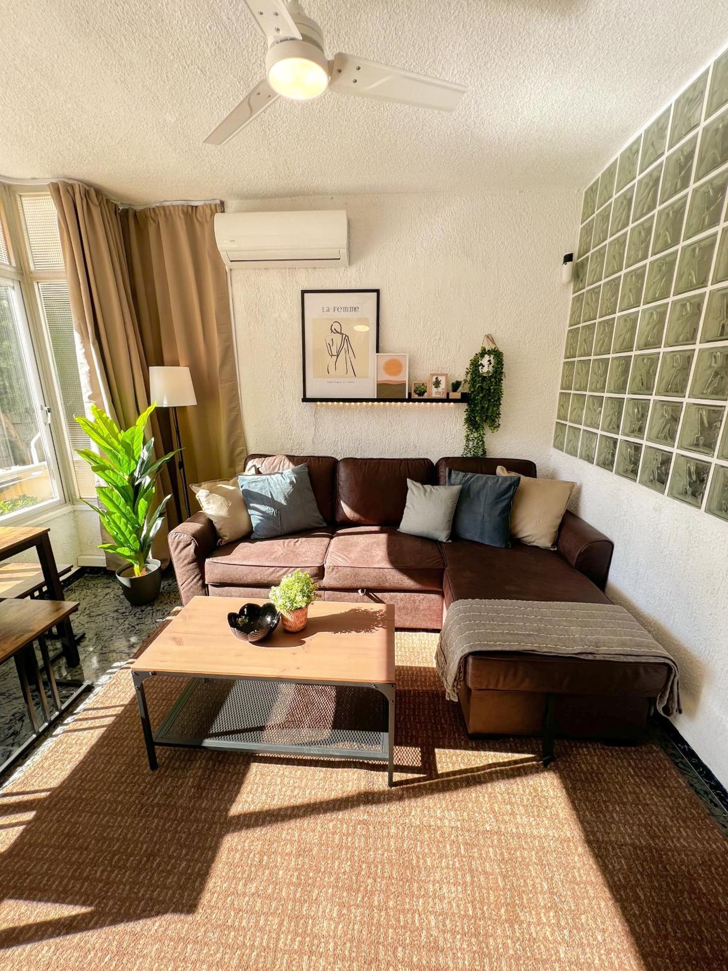 Ferienwohnung Cozy And Bright Flat With Pool Torremolinos Exterior foto