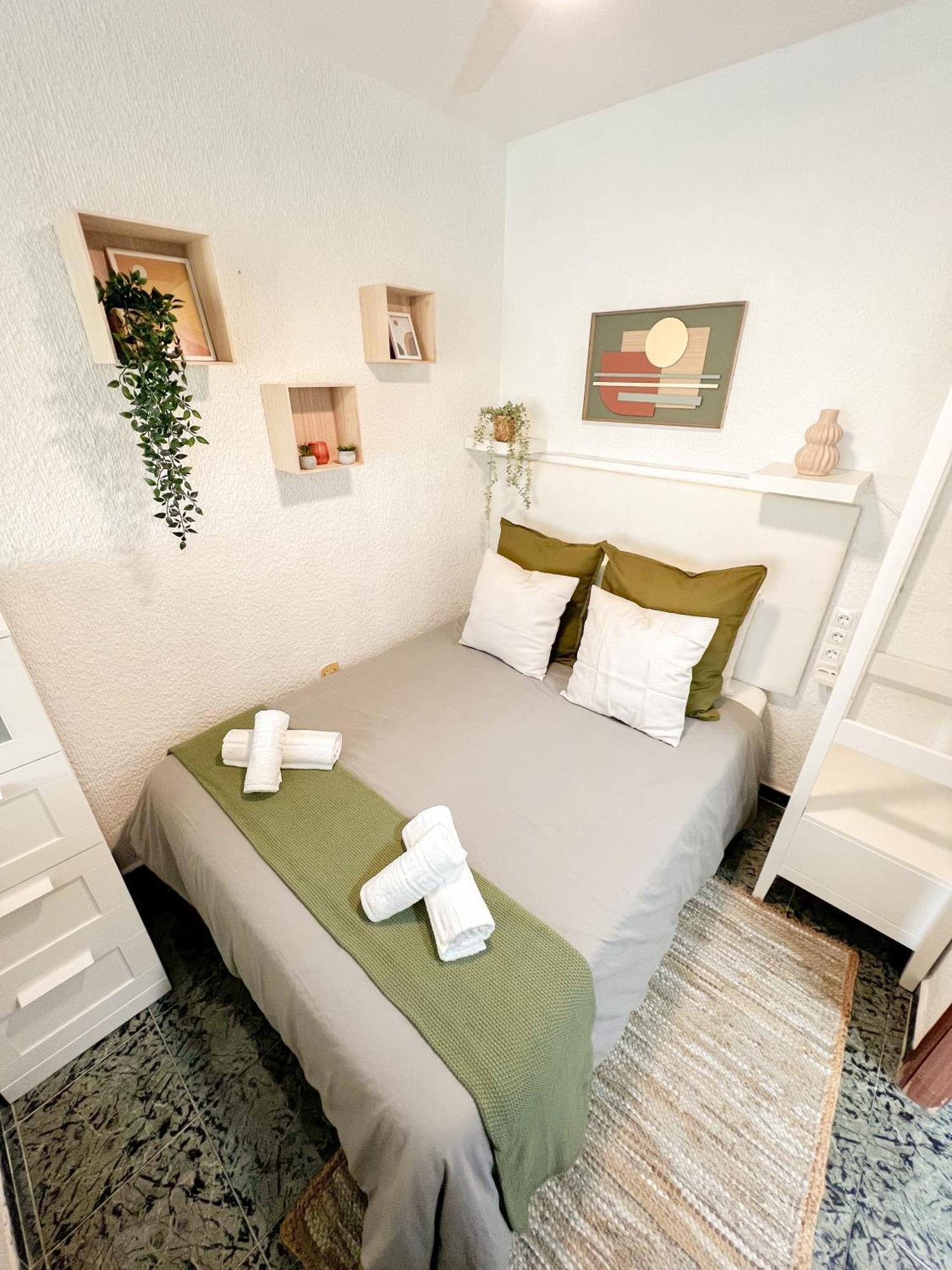 Ferienwohnung Cozy And Bright Flat With Pool Torremolinos Exterior foto