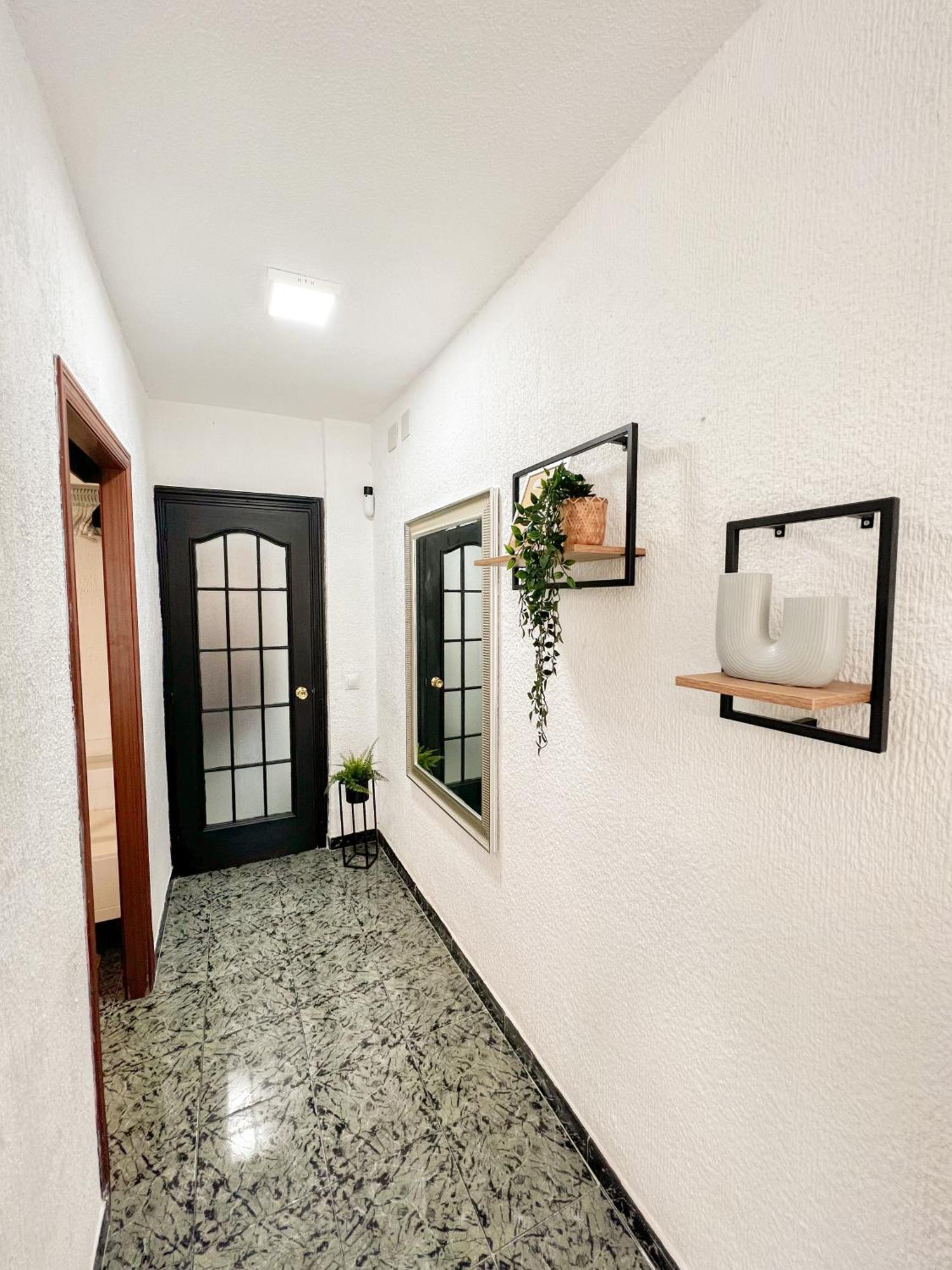 Ferienwohnung Cozy And Bright Flat With Pool Torremolinos Exterior foto