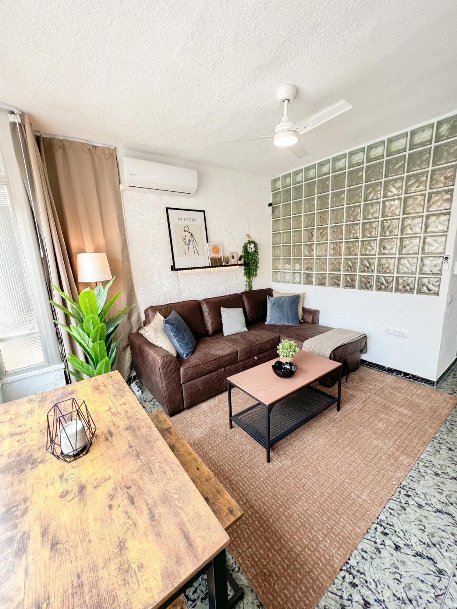 Ferienwohnung Cozy And Bright Flat With Pool Torremolinos Exterior foto