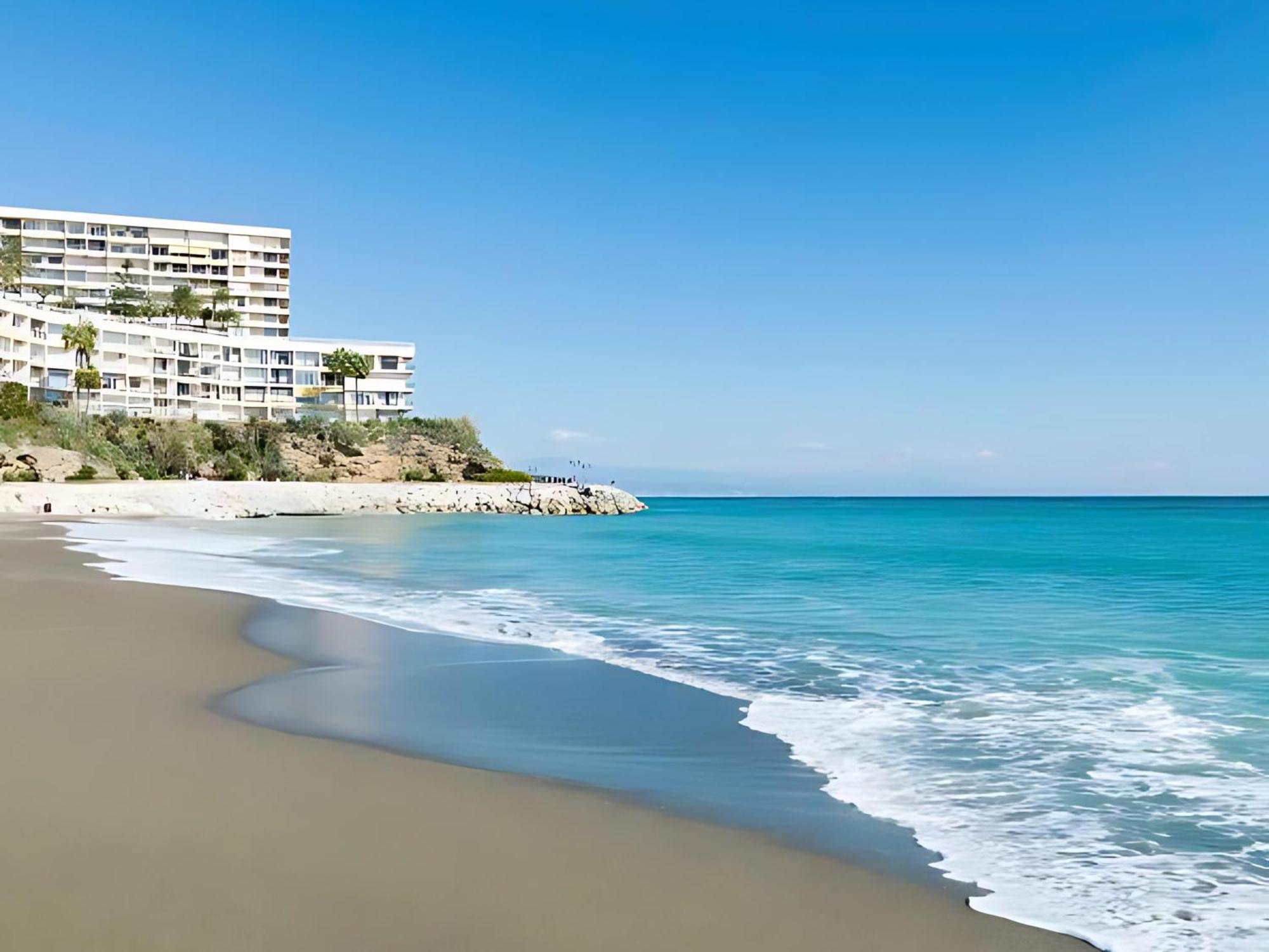 Ferienwohnung Cozy And Bright Flat With Pool Torremolinos Exterior foto